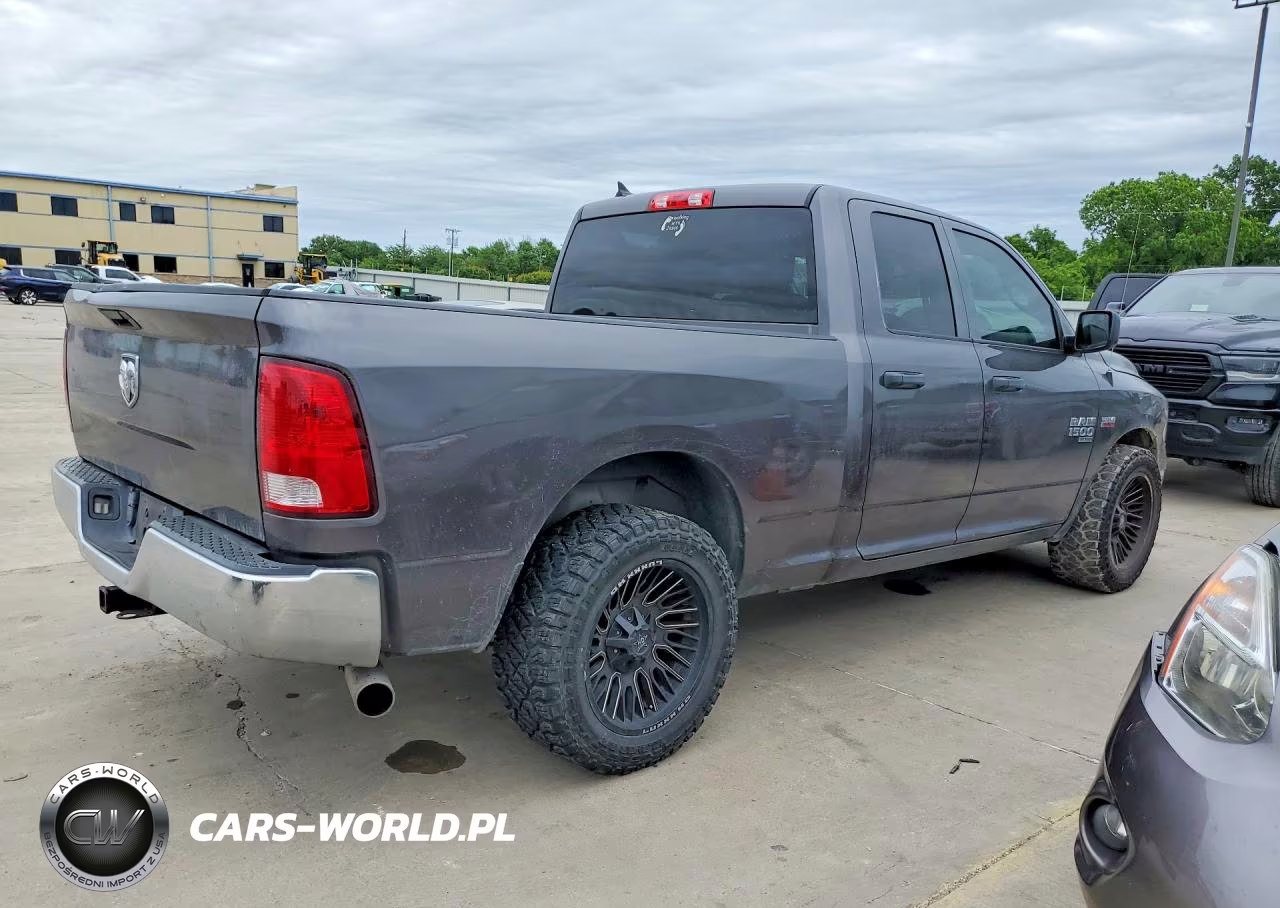 2020 Ram 1500 Classic Tradesman VIN:1C6RR6FT9LS119540 - 3