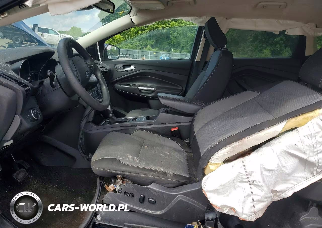 2019 Ford Escape Se VIN:1FMCU9GD6KUA85271 - 7