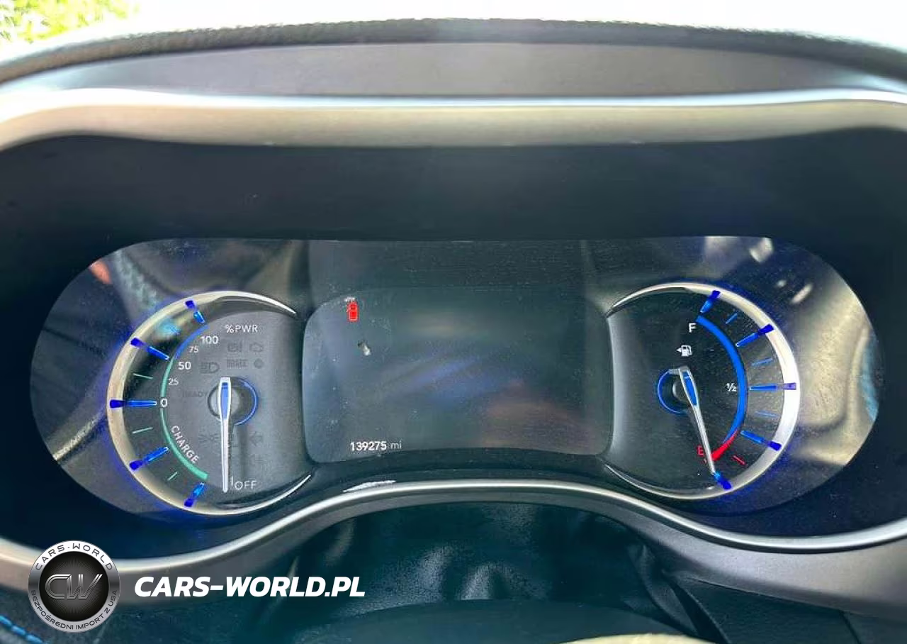 2021 Chrysler Pacifica Hybrid Touring L VIN:2C4RC1L76MR602958 - 6