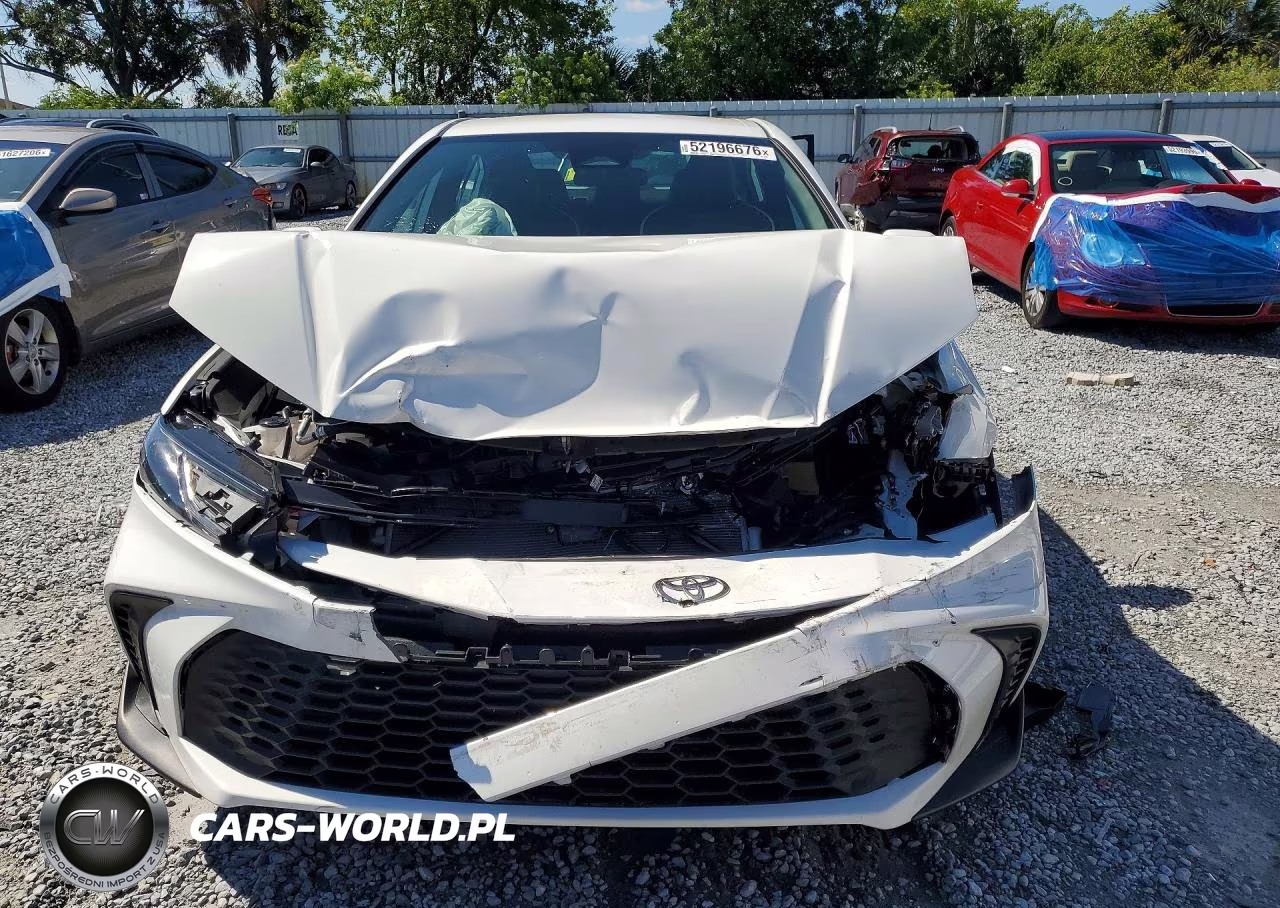 2025 Toyota Camry VIN:4T1DAACK8SU040500 - 5