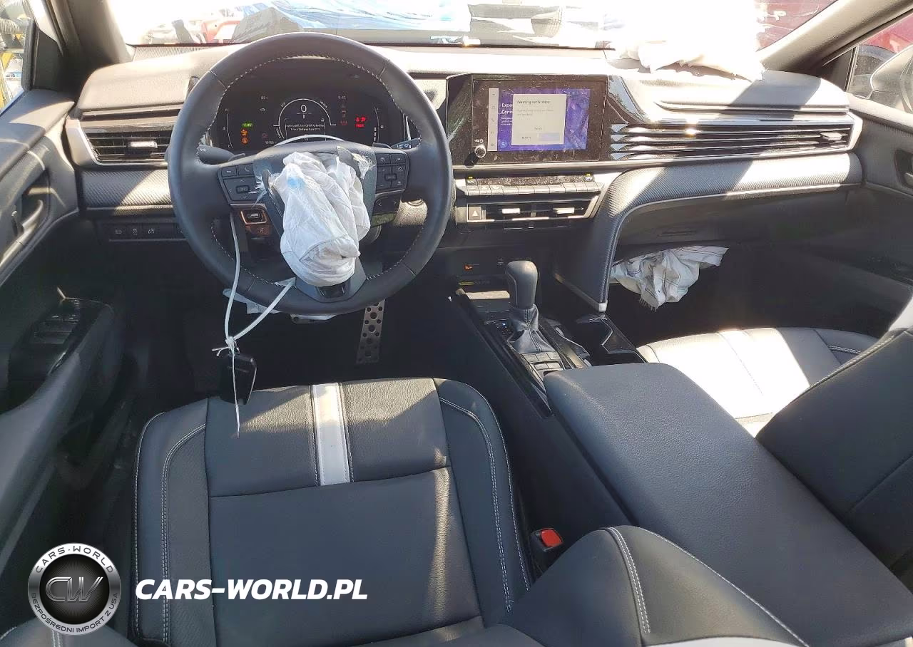 2025 Toyota Camry VIN:4T1DAACK8SU040500 - 8