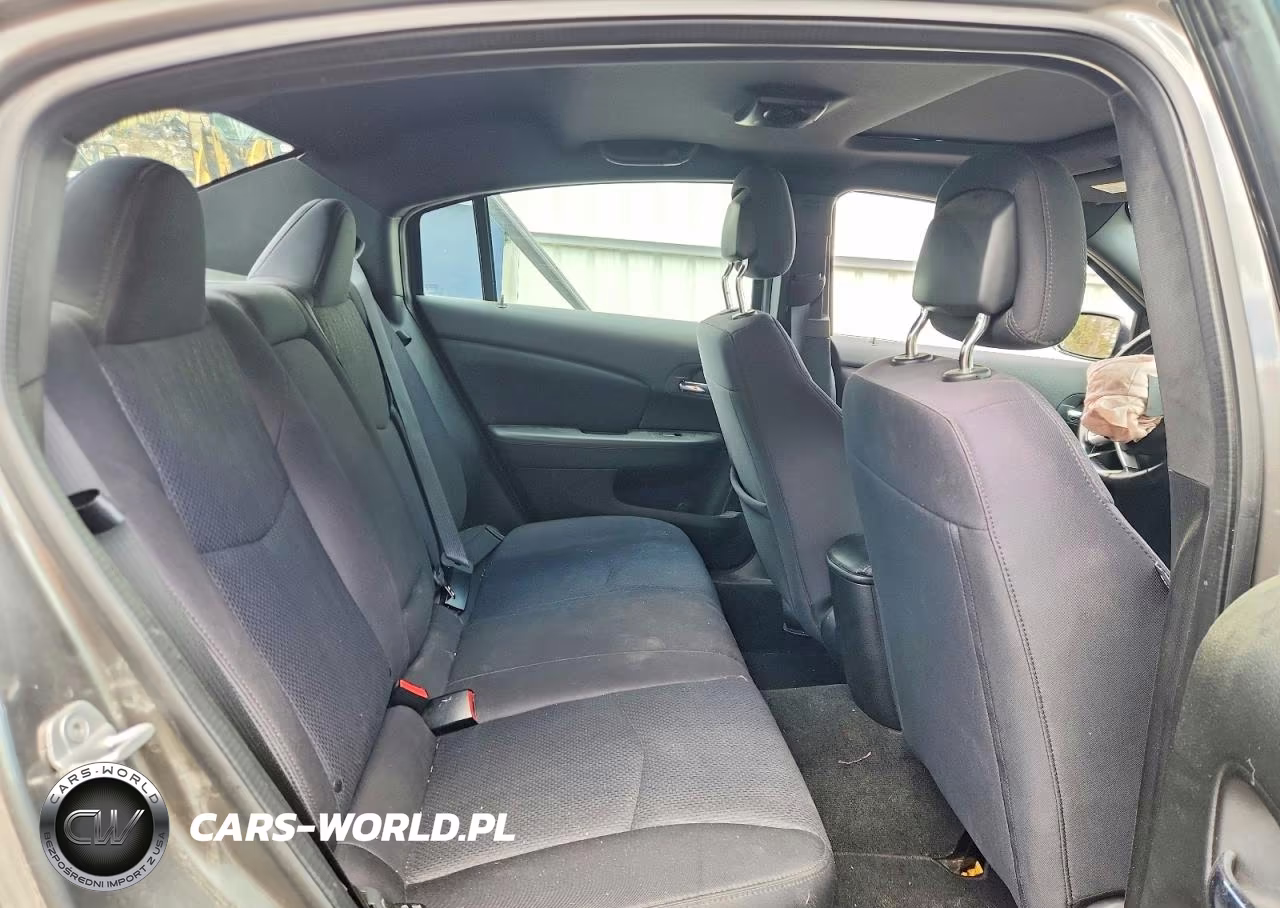 2012 Chrysler 200 Touring VIN:1C3CCBBG1CN270831 - 10