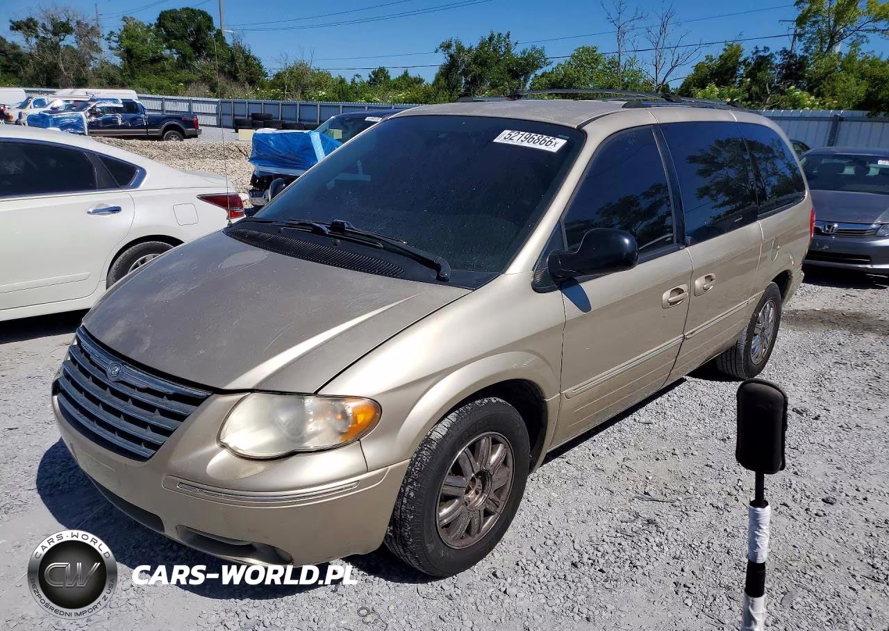 2005 Chrysler Town & Country Limited