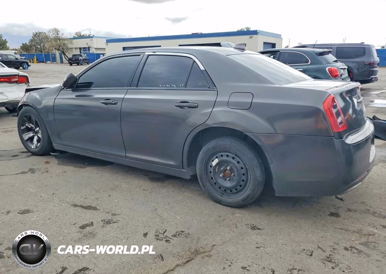 2016 Chrysler 300 Limited VIN:2C3CCAAG9GH197606 - 2