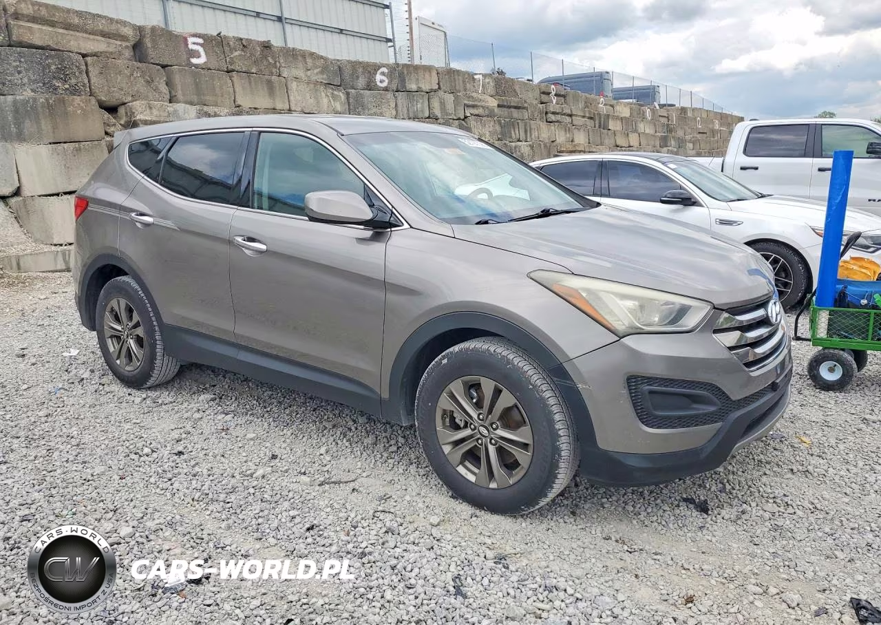 2014 Hyundai Santa Fe Sport 2.4L VIN:5XYZT3LB2EG131672 - 4