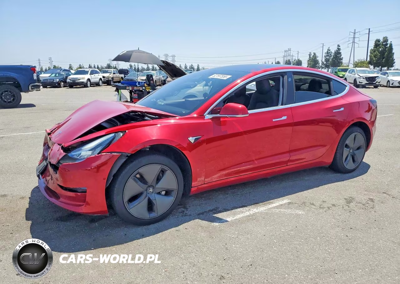 2020 Tesla Model 3 – zdjęcie 1 z 12