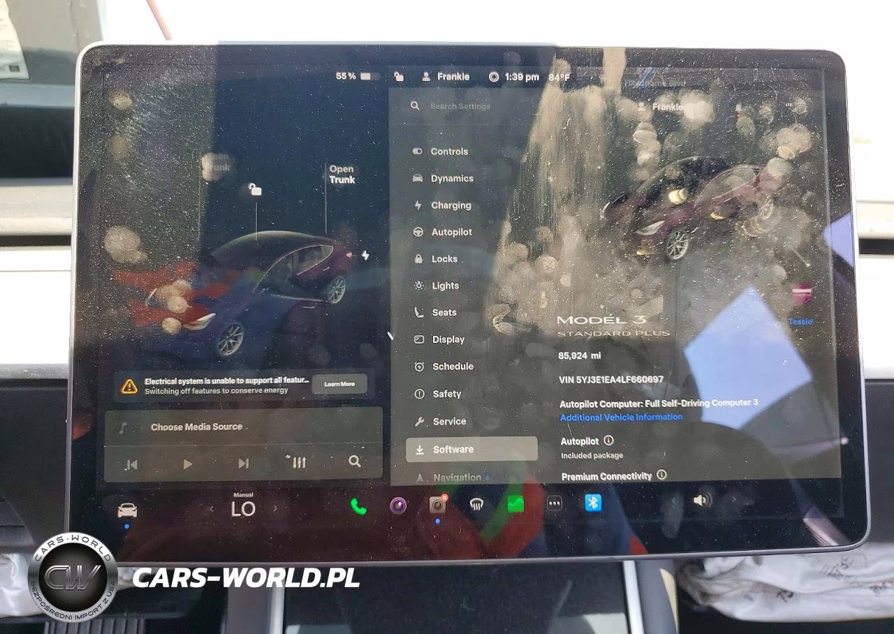 2020 Tesla Model 3 VIN:5YJ3E1EA4LF660697 - 9