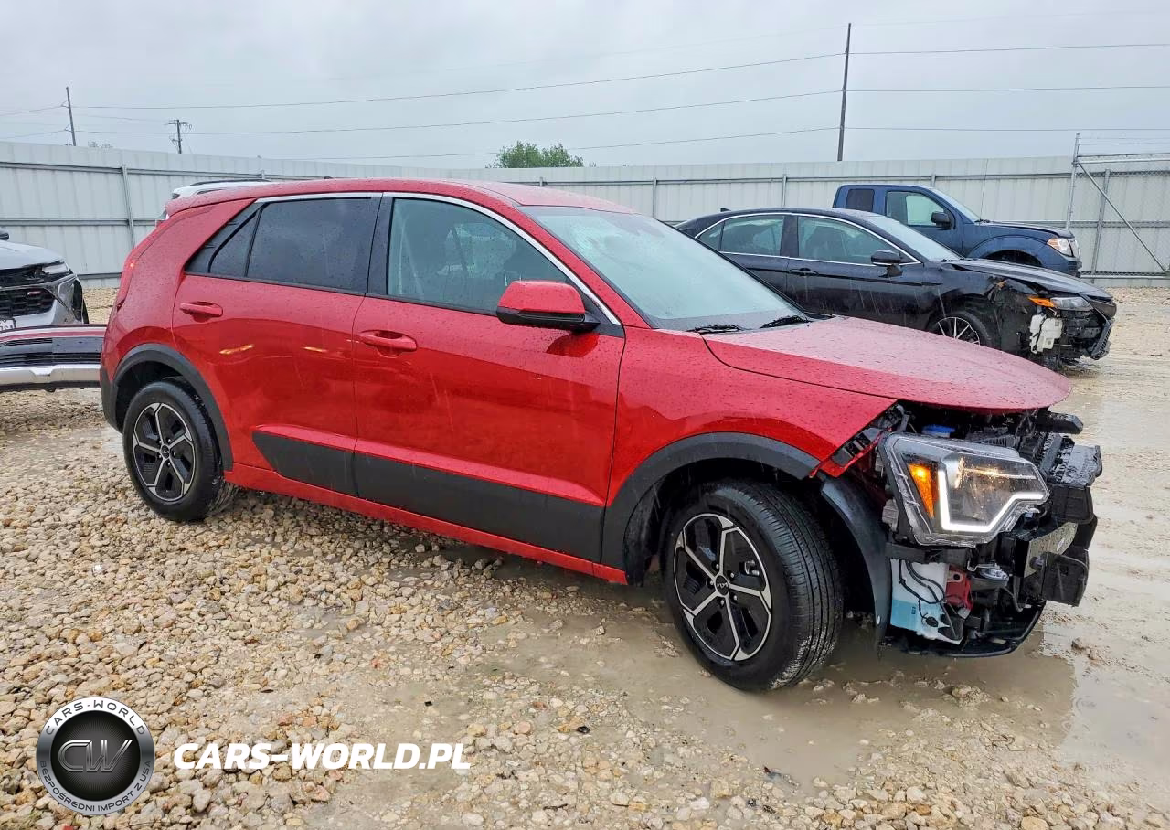 2026 Kia Niro Lx VIN:KNDCP3LE0T5342797 - 4