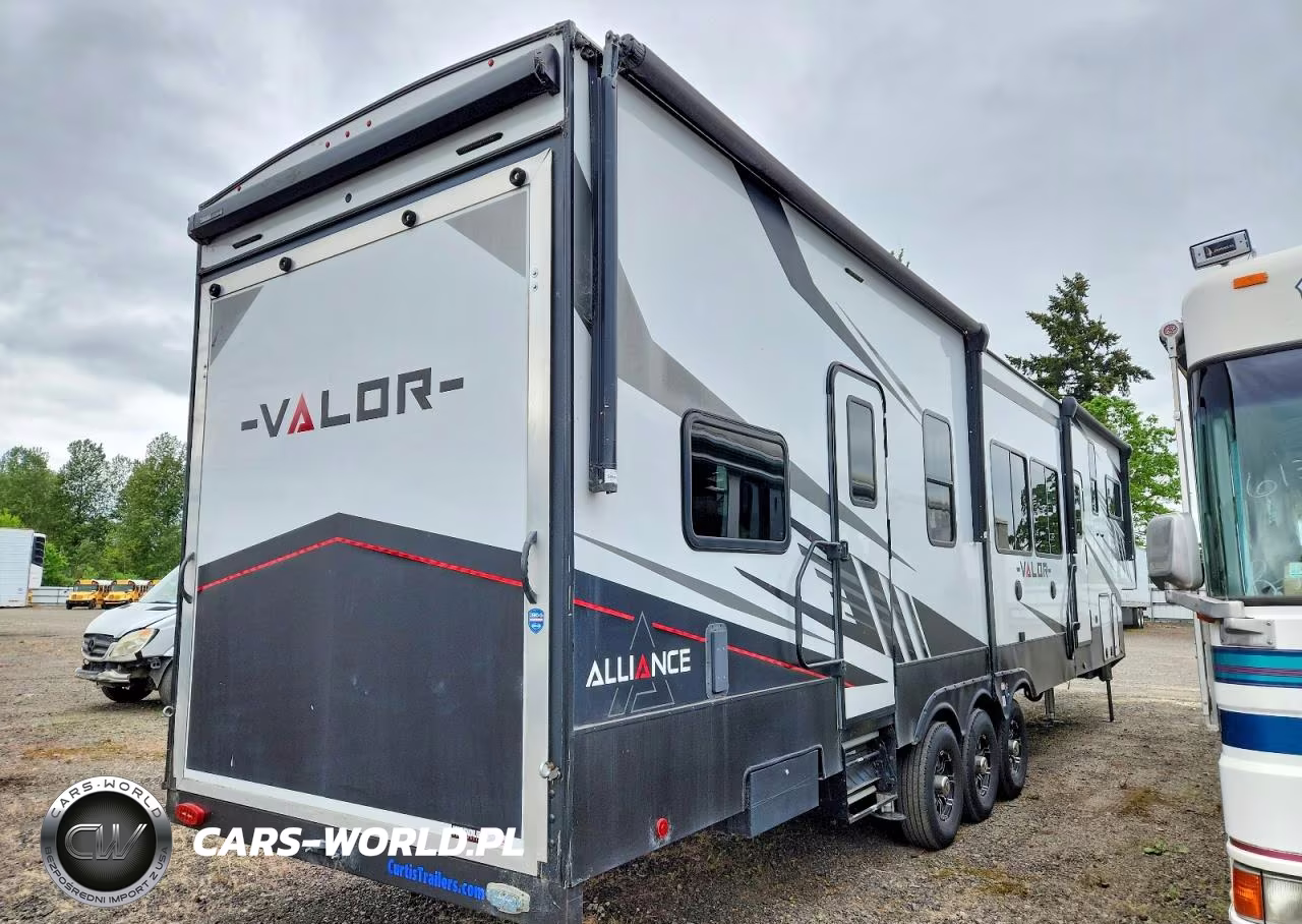 2022 Alliance Valor Camper VIN:7M5FV4435NA005313 - 4