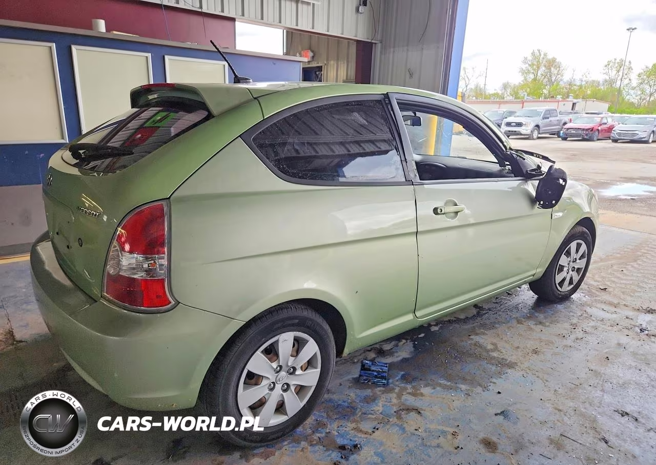 2011 Hyundai Accent Gl VIN:KMHCM3AC3BU188287 - 3