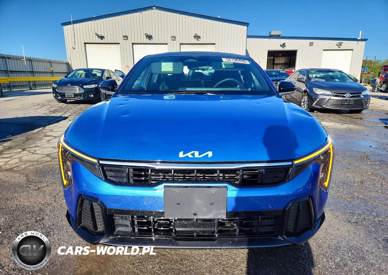 2025 Kia K4 Gt Line VIN:3KPFW4DEXSE048069 - 5