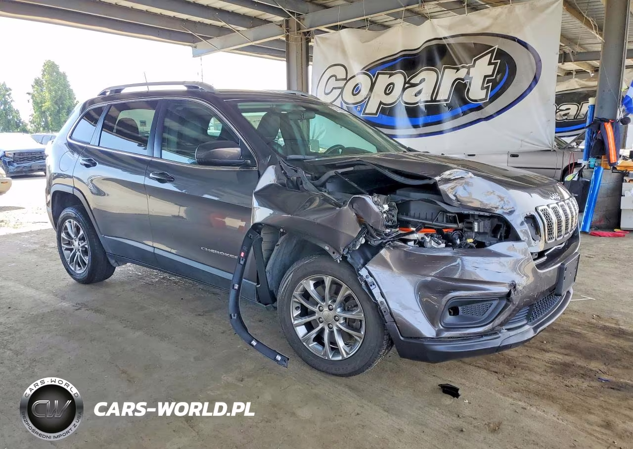 2019 Jeep Cherokee Latitude Plus VIN:1C4PJLLB3KD474109 - 4