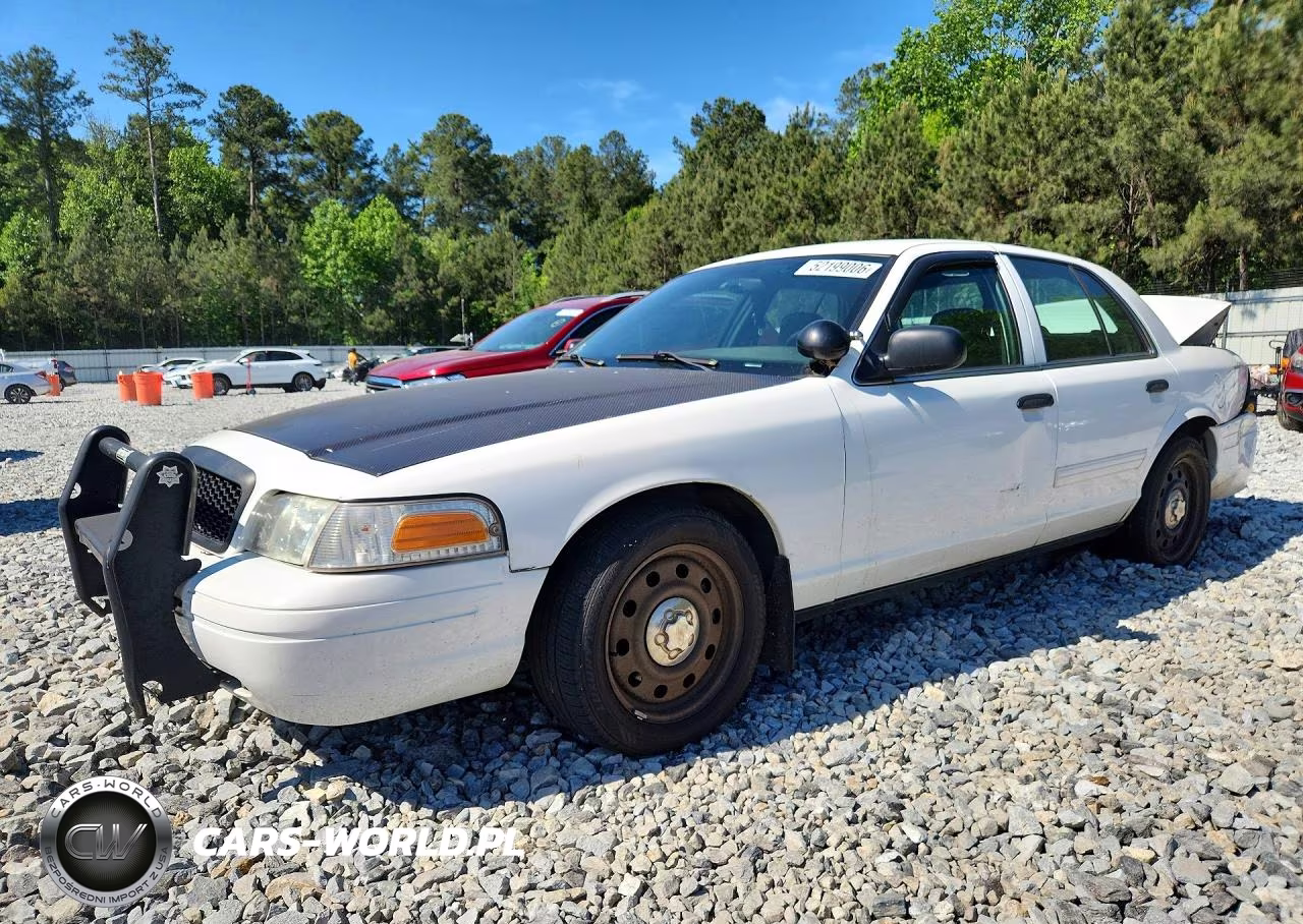 2010 Ford Crown Victoria Police Interceptor – zdjęcie 1 z 12