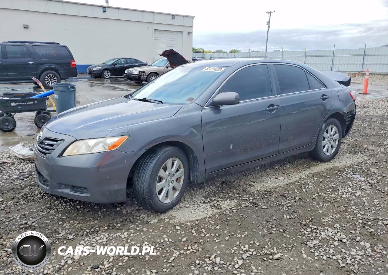 2008 Toyota Camry Le – zdjęcie 1 z 13