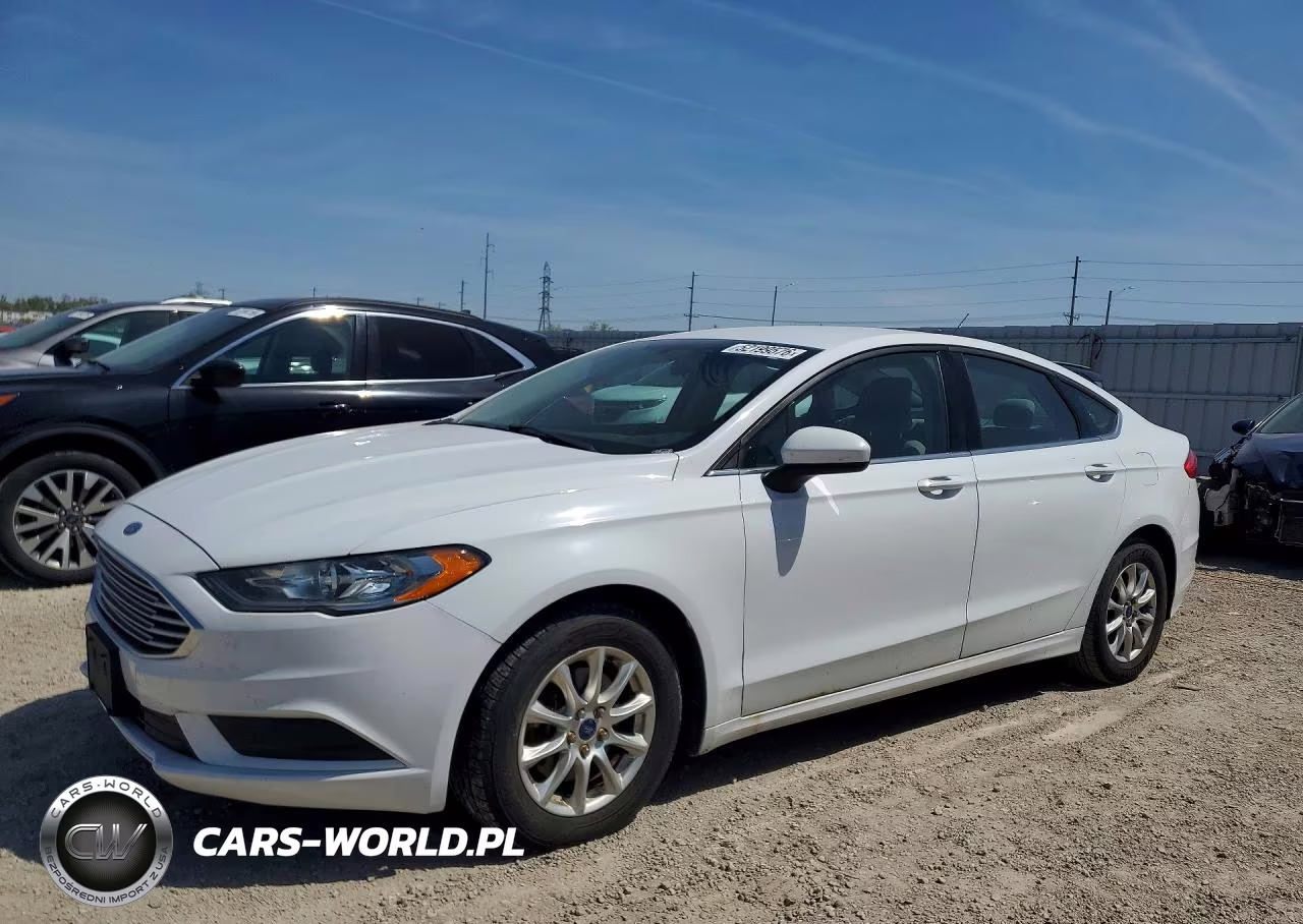 2017 Ford Fusion S – zdjęcie 1 z 12