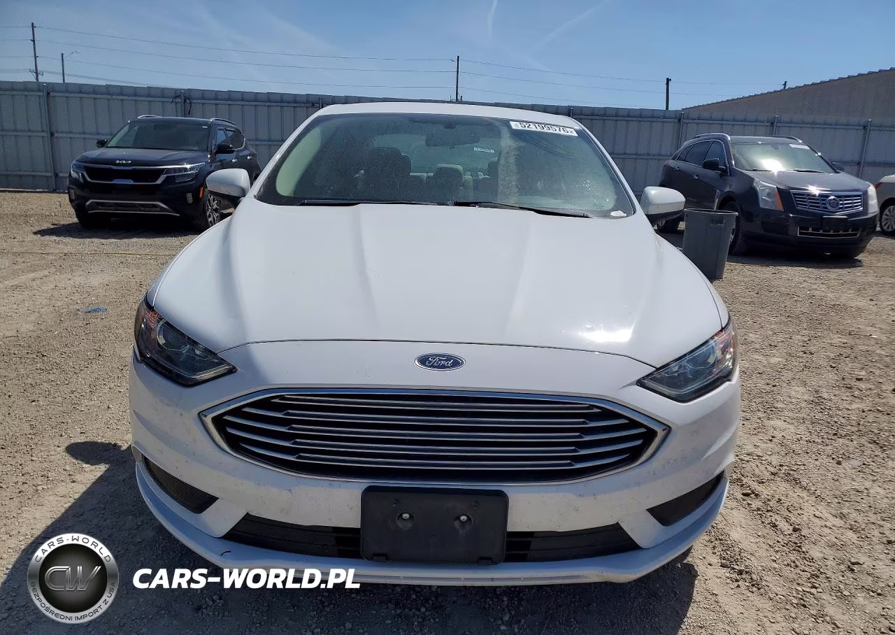 2017 Ford Fusion S VIN:3FA6P0G78HR221372 - 5