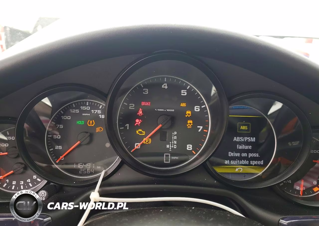 2015 Porsche Panamera 2 VIN:WP0AA2A72FL006737 - 9
