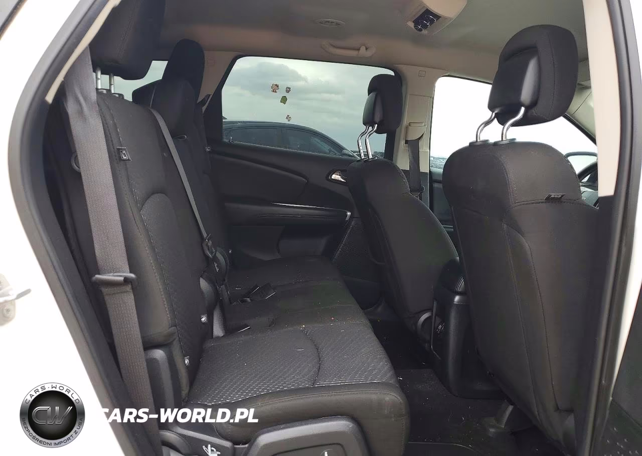 2019 Dodge Journey Se VIN:3C4PDCBB1KT687093 - 10