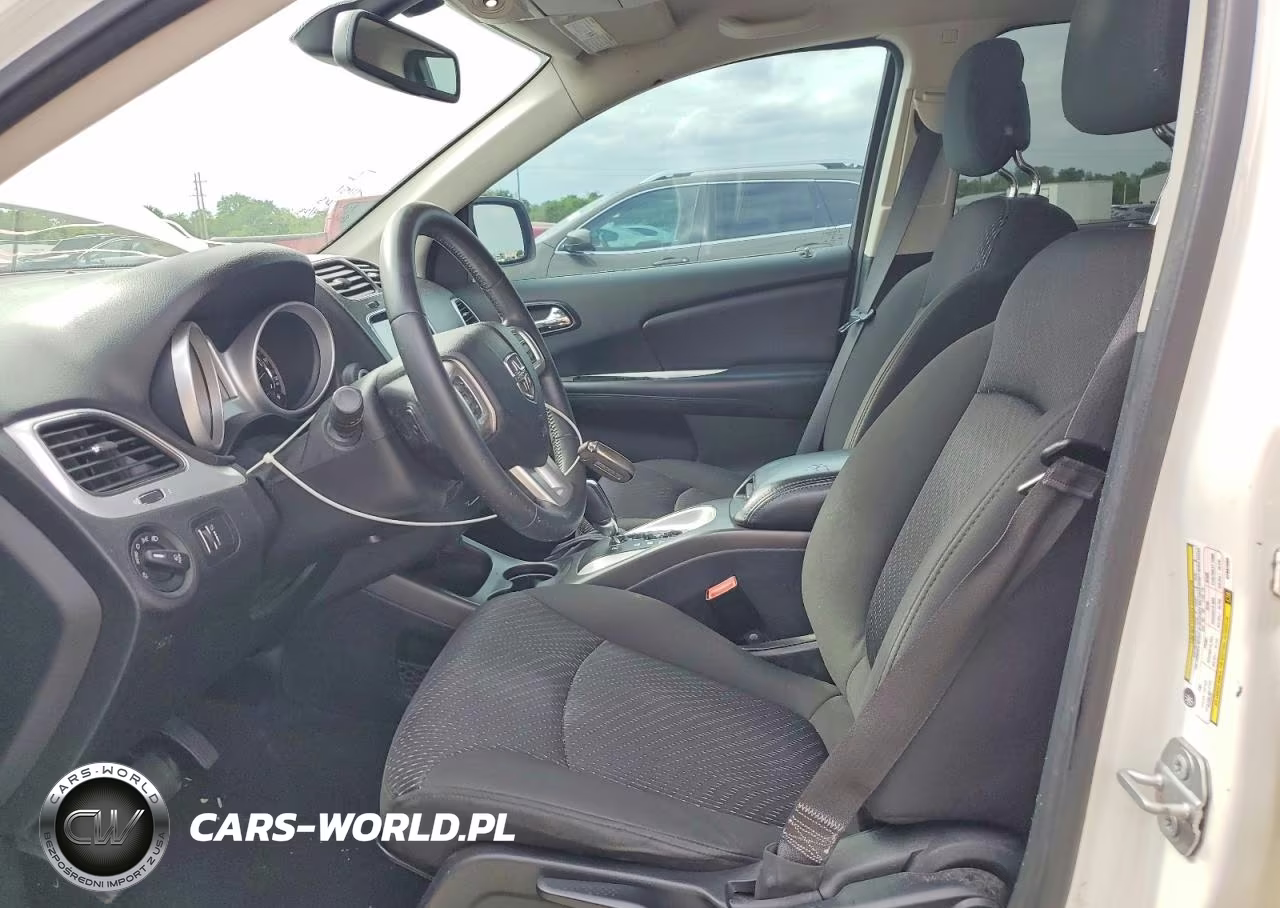 2019 Dodge Journey Se VIN:3C4PDCBB1KT687093 - 7