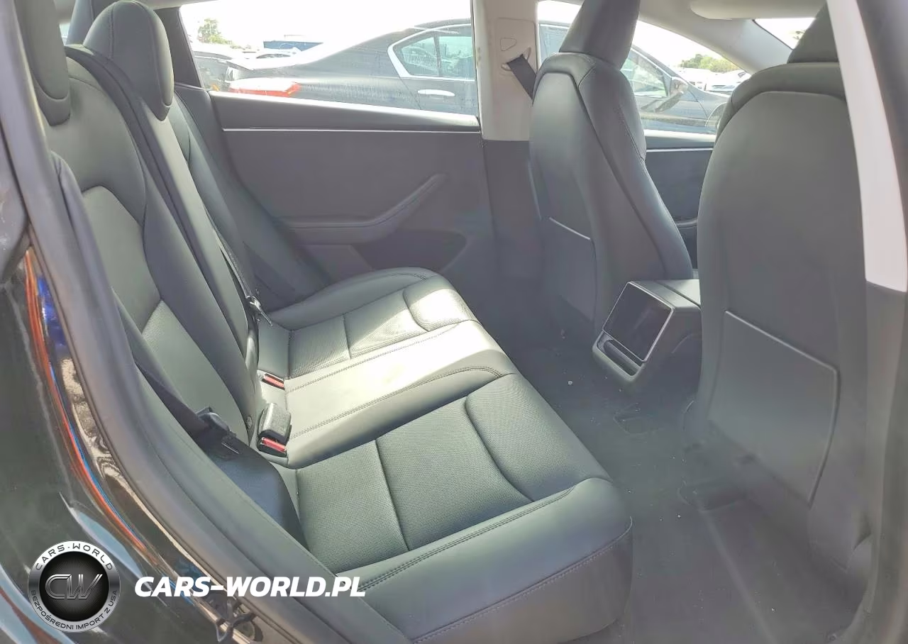 2024 Tesla Model 3 VIN:5YJ3E1EB2RF739514 - 10