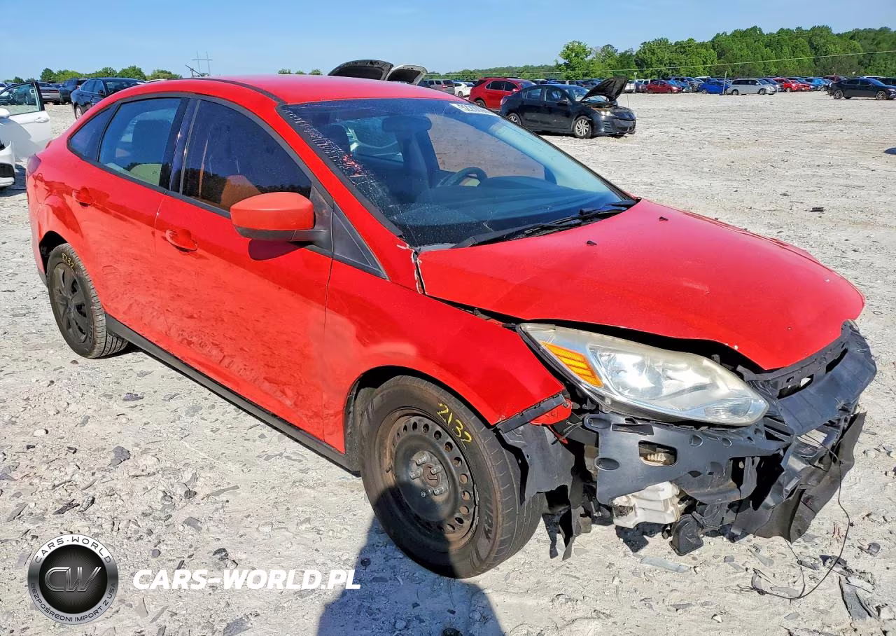 2012 Ford Focus Se VIN:1FAHP3F26CL241384 - 4