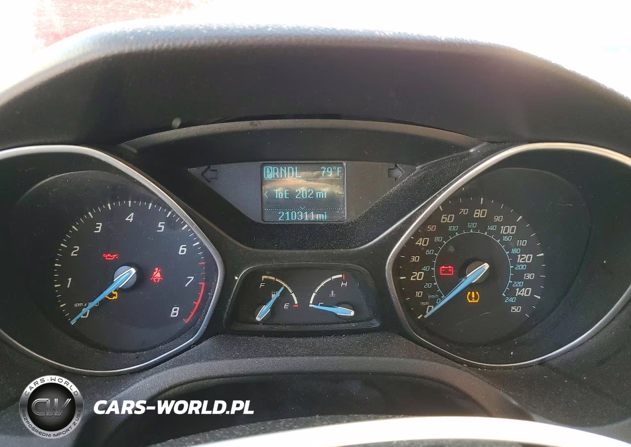 2012 Ford Focus Se VIN:1FAHP3F26CL241384 - 9