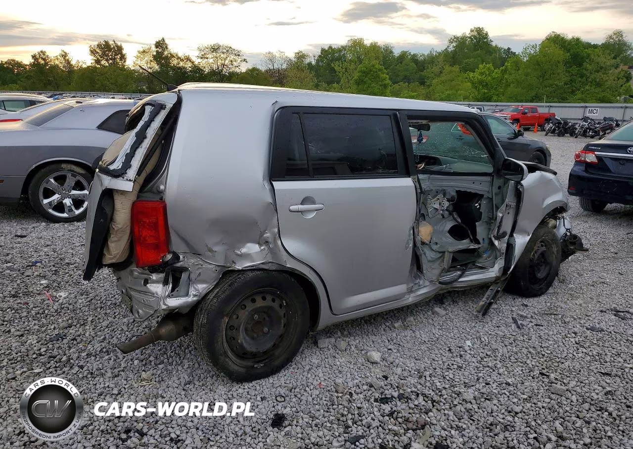 2008 Toyota Scion Xb VIN:JTLKE50EX81003629 - 3