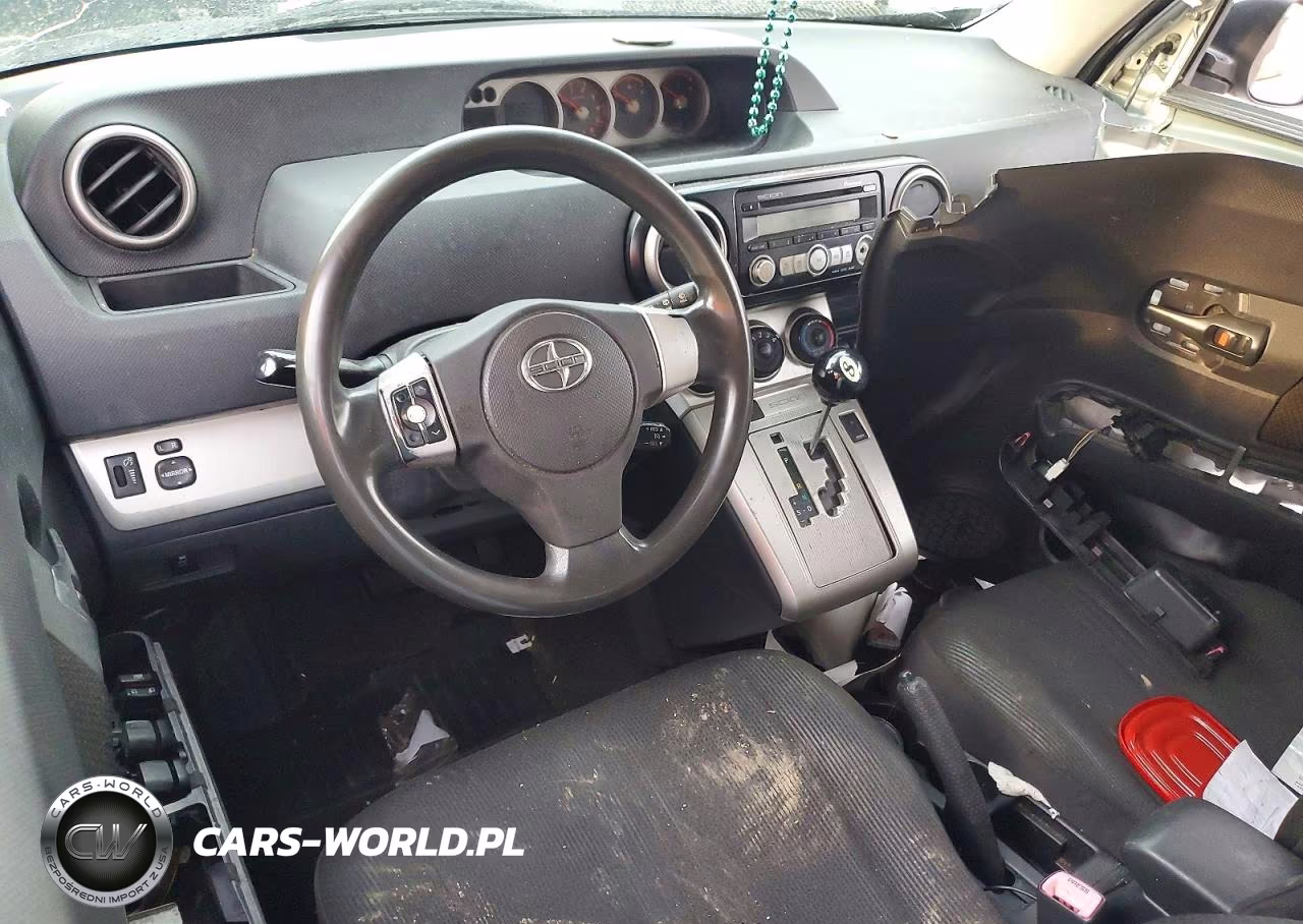 2008 Toyota Scion Xb VIN:JTLKE50EX81003629 - 7