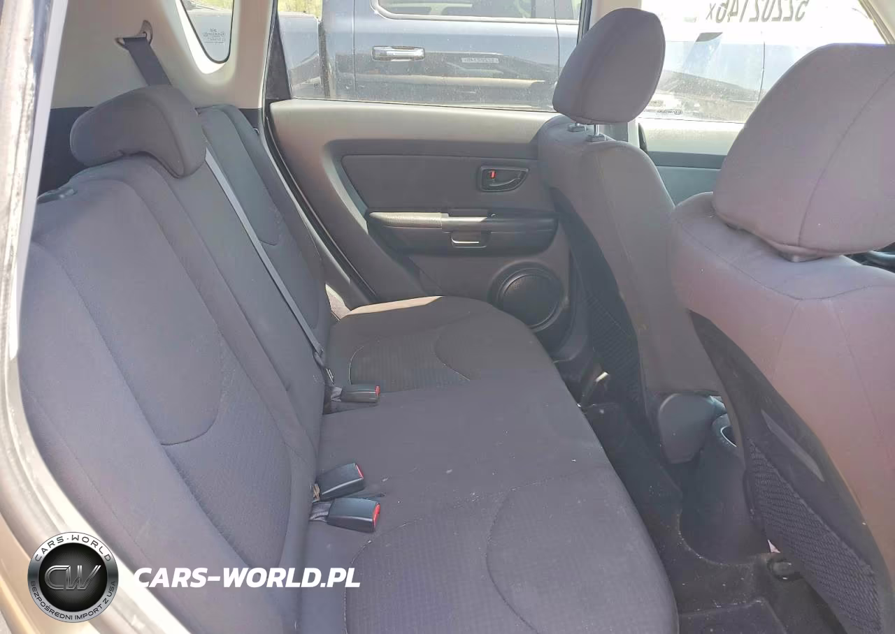 2013 Kia Soul Base VIN:KNDJT2A53D7614801 - 10
