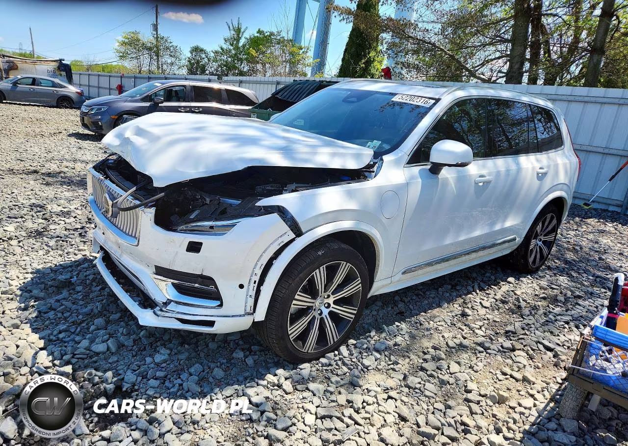 2024 Volvo Xc90 Plus – zdjęcie 1 z 13