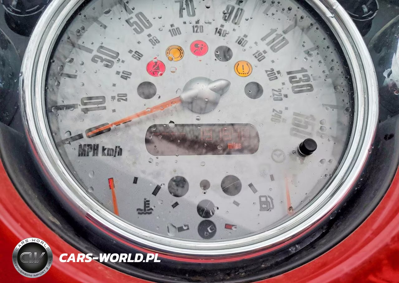 2008 Mini Cooper VIN:WMWRF33568TG19128 - 9