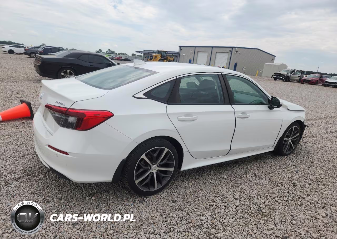 2022 Honda Civic Touring VIN:2HGFE1F90NH328899 - 3