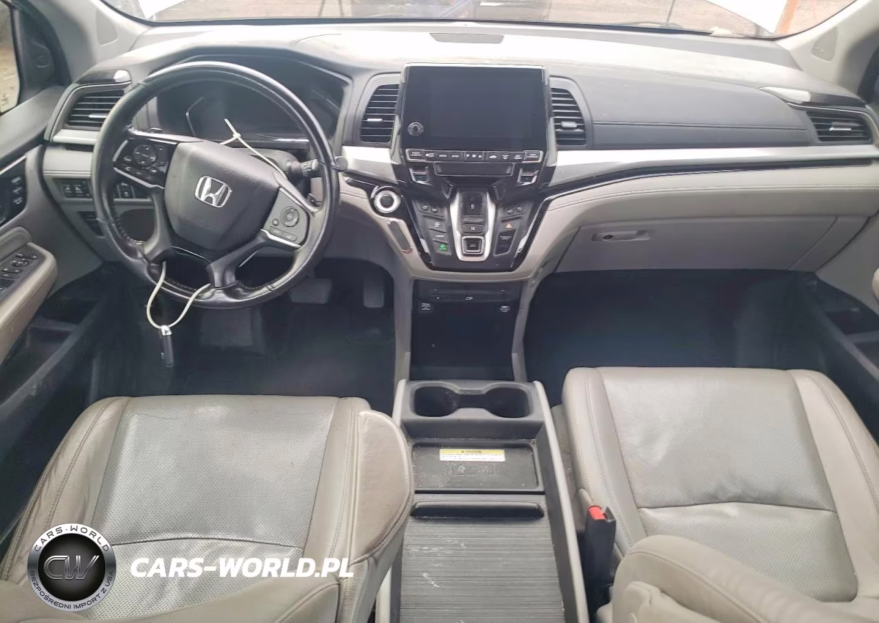 2018 Honda Odyssey Elite VIN:5FNRL6H94JB040668 - 8