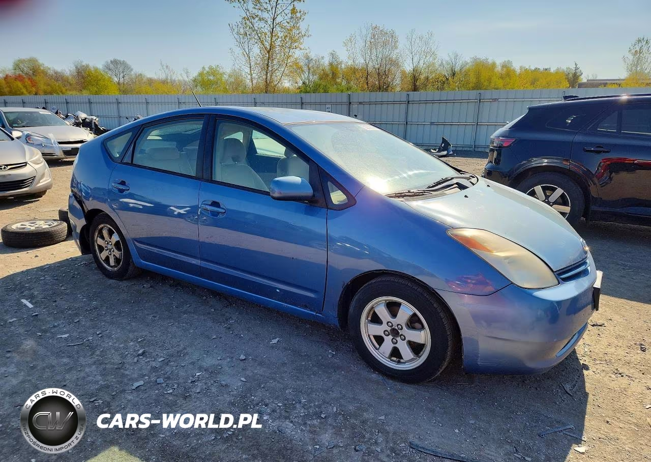 2004 Toyota Prius VIN:JTDKB20U340109737 - 4