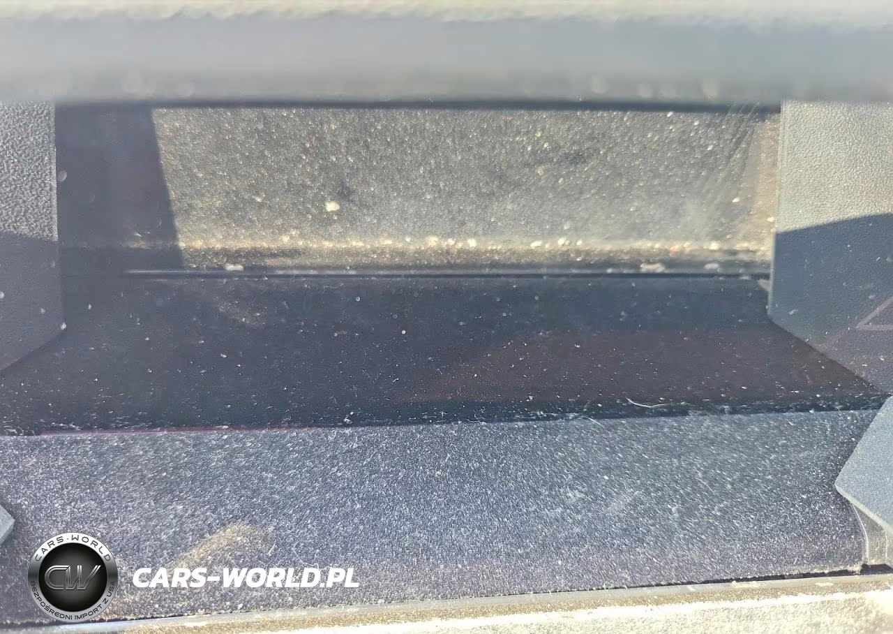 2004 Toyota Prius VIN:JTDKB20U340109737 - 9