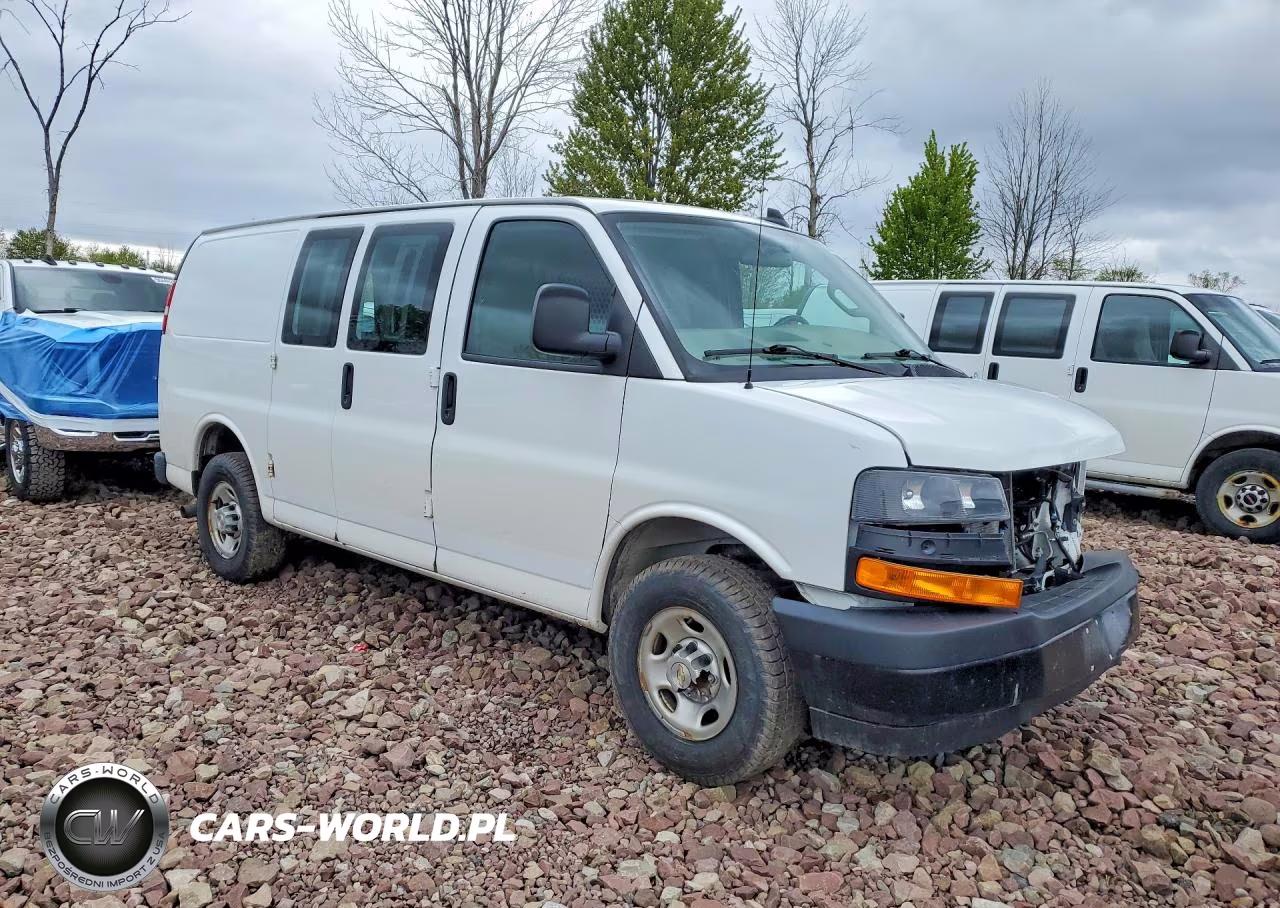 2022 Chevrolet Express G2500 VIN:1GCWGAF75N1251274 - 4