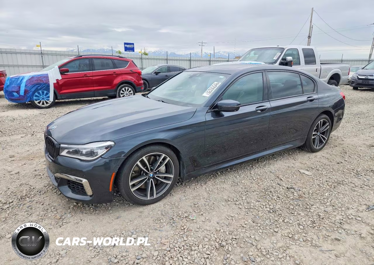 2016 BMW 750 Xi