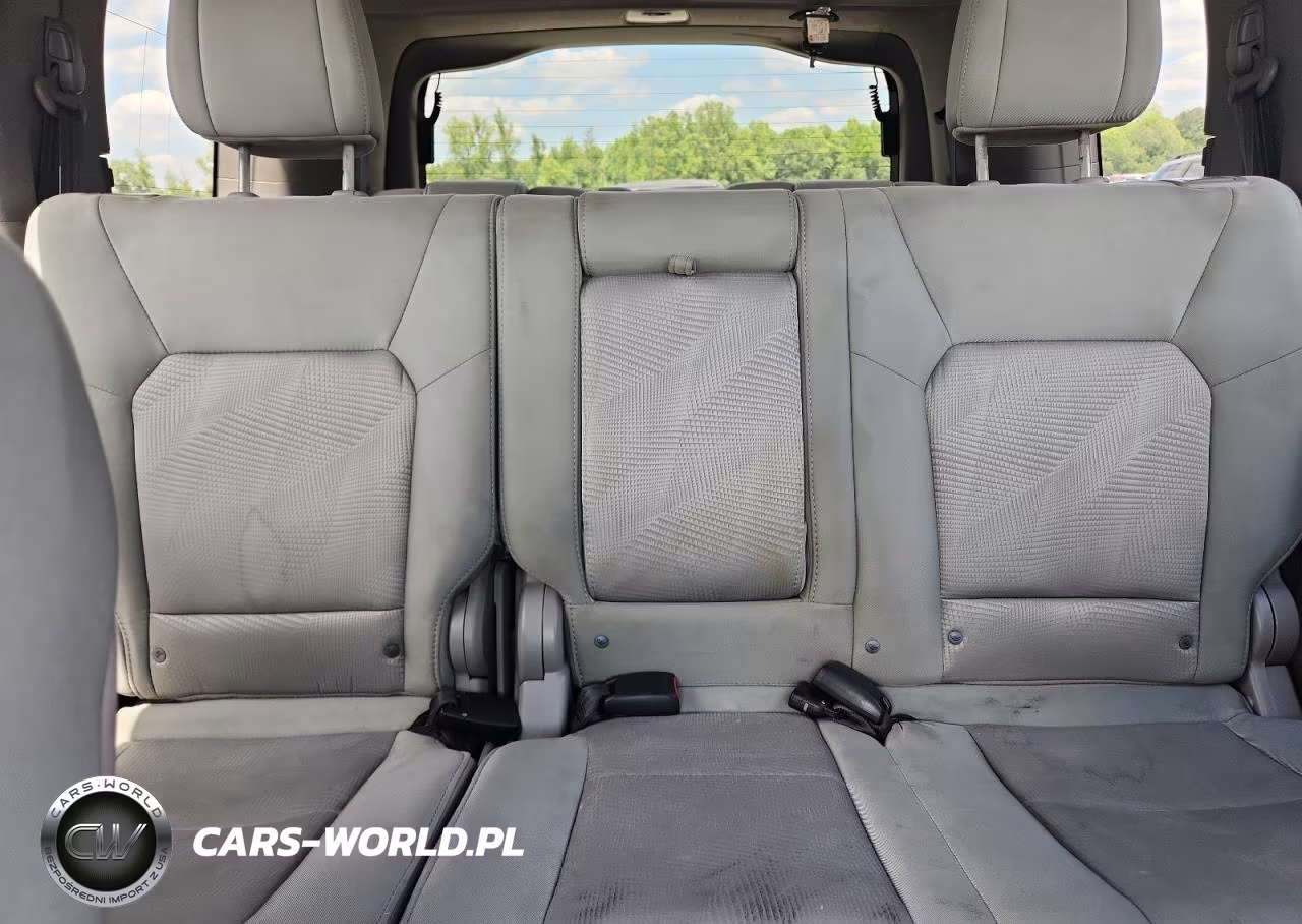 2015 Honda Pilot Lx VIN:5FNYF3H22FB004120 - 10
