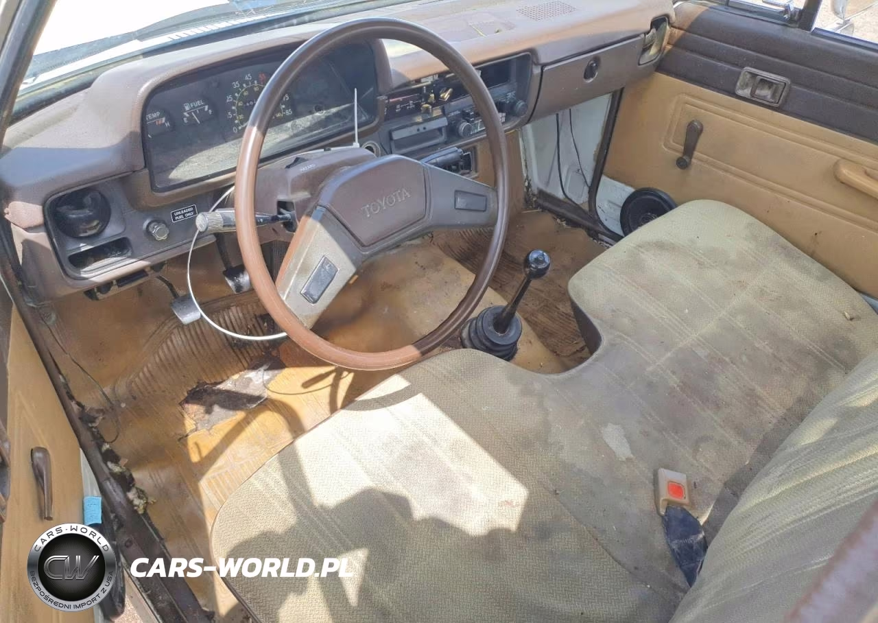 1983 Toyota Pickup Deluxe VIN:JT4RN44D0D1149974 - 8
