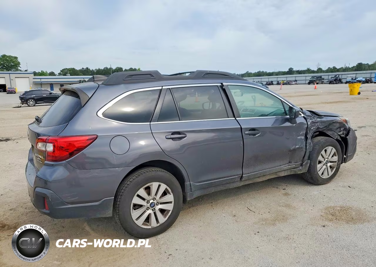 2019 Subaru Outback 2.5I Premium VIN:4S4BSAFC7K3240539 - 3