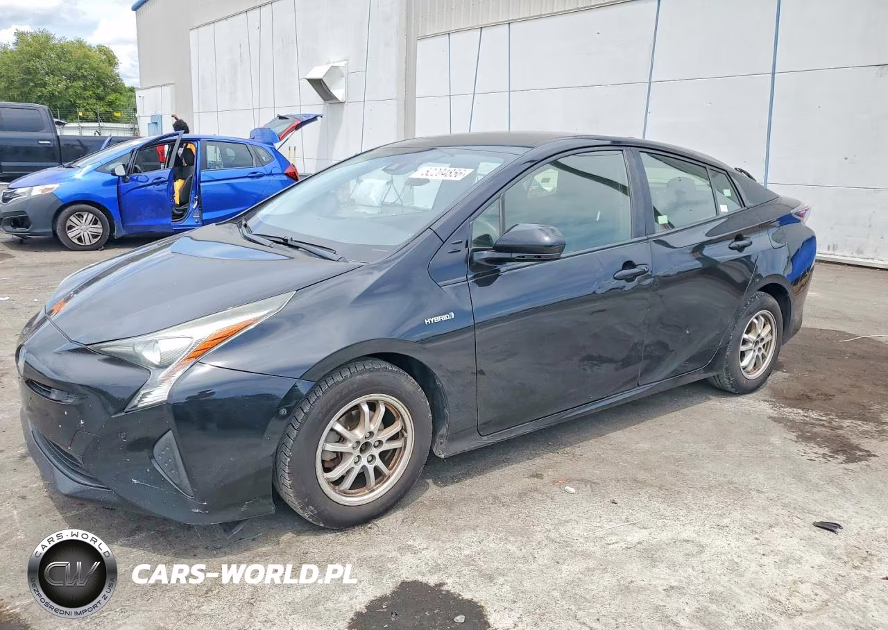 2018 Toyota Prius Three