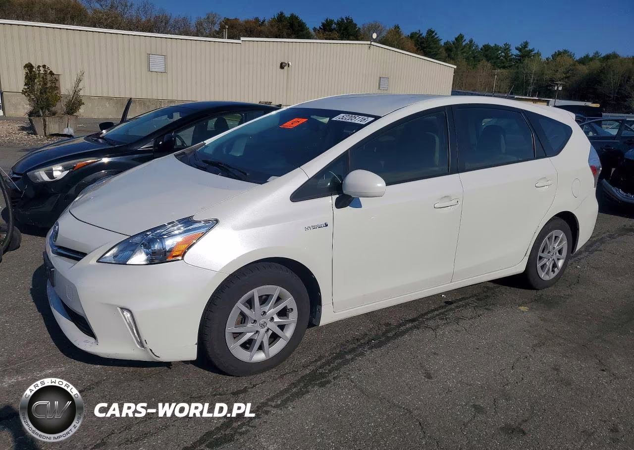 2014 Toyota Prius V Two