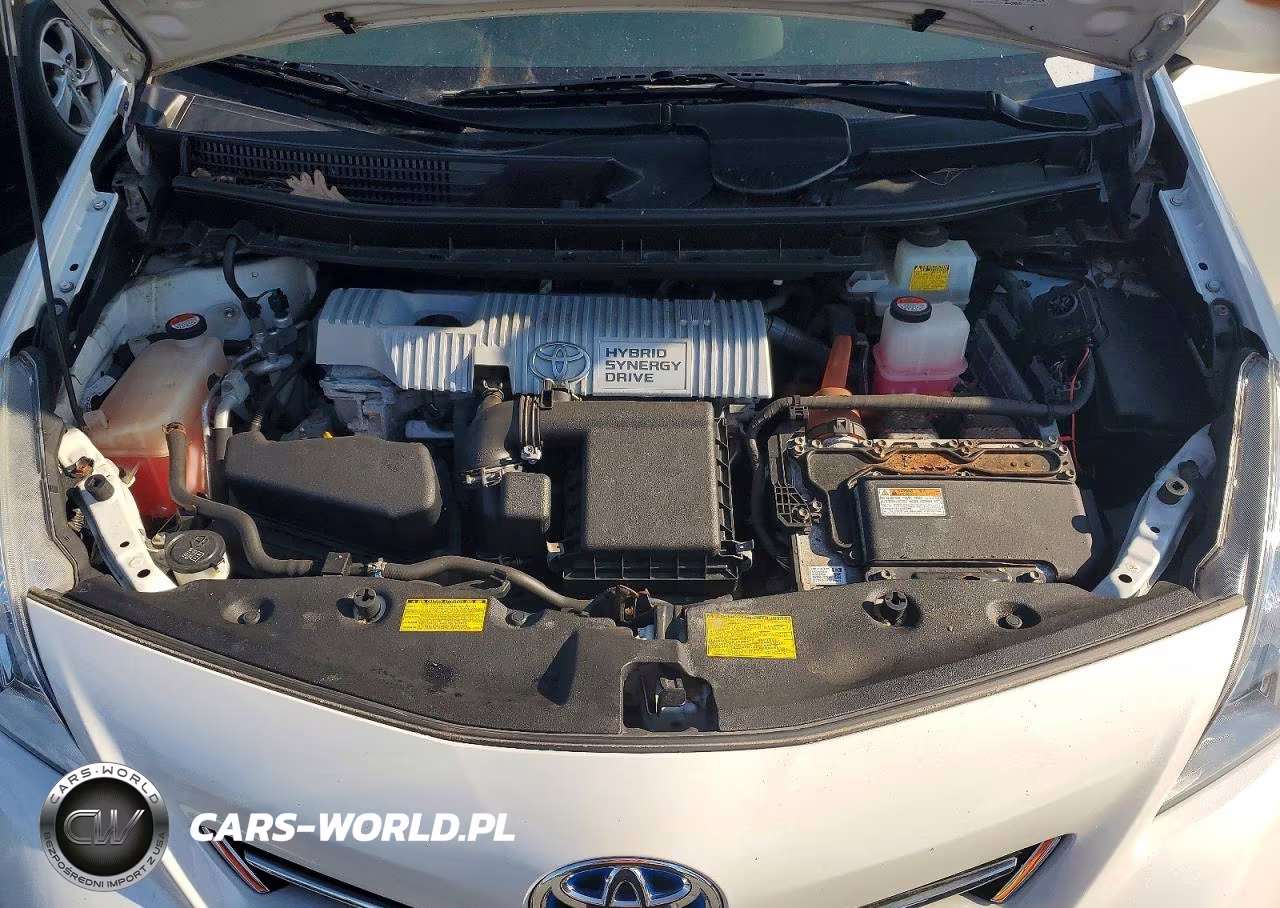 2014 Toyota Prius V Two VIN:JTDZN3EU9EJ012803 - 11