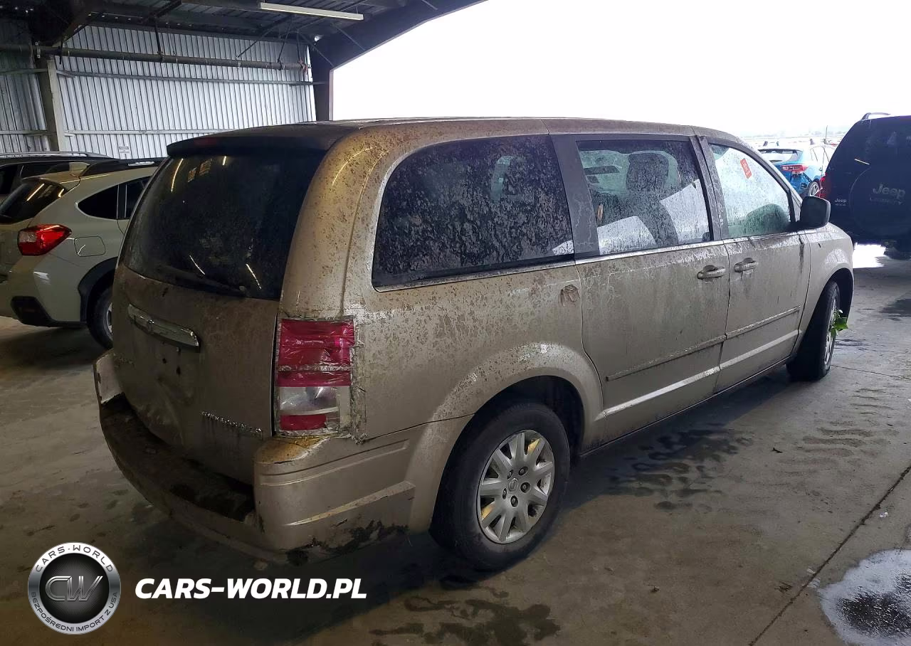 2009 Chrysler Town & Country Lx VIN:2A8HR44E89R656108 - 3