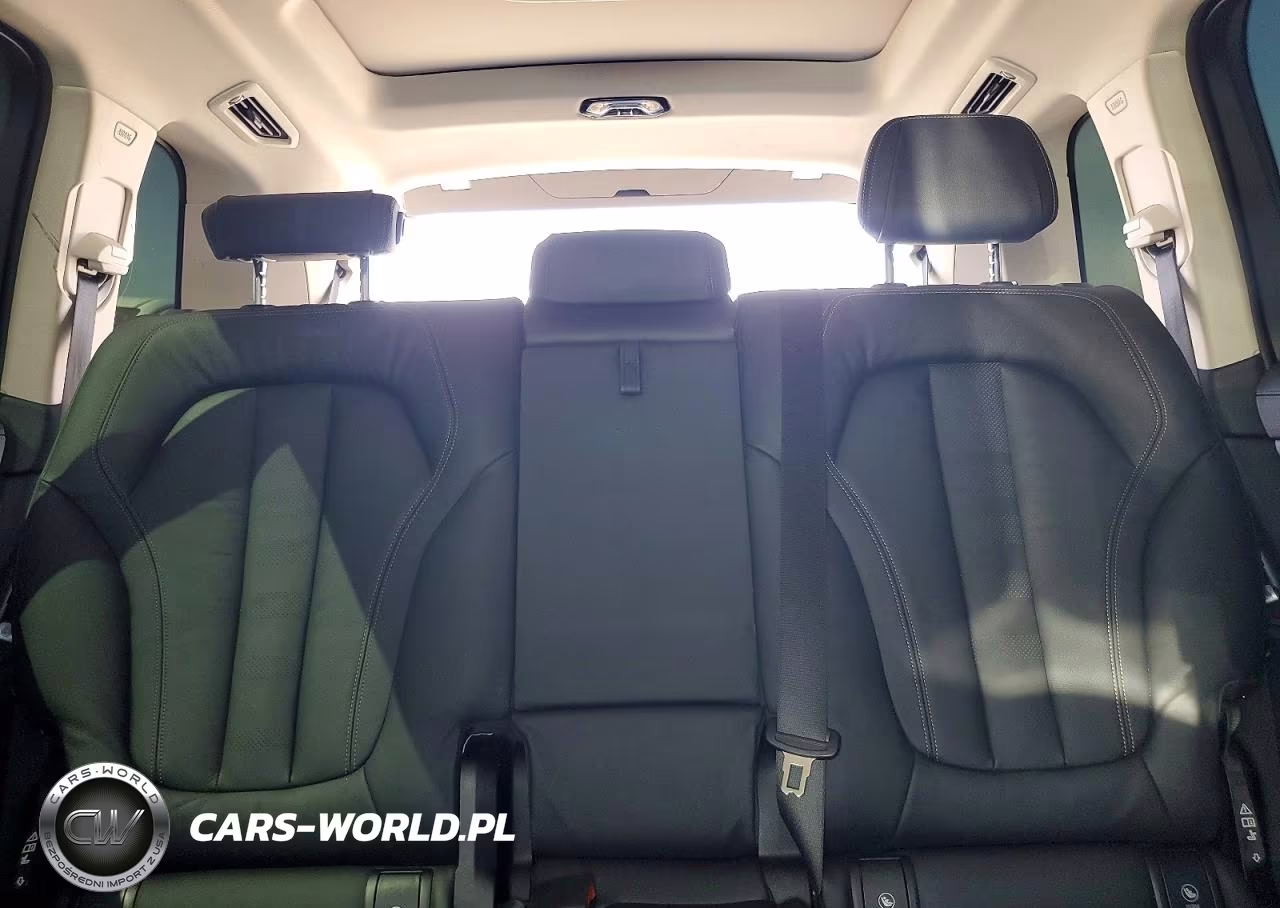 2020 BMW X7 xDrive40I VIN:5UXCW2C03L9C95583 - 10