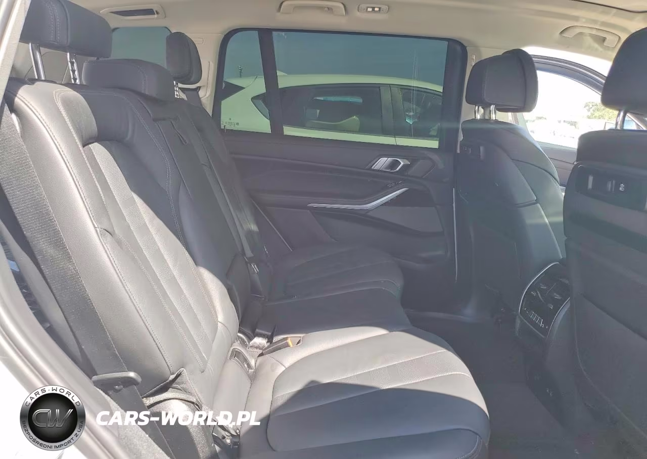 2020 BMW X7 xDrive40I VIN:5UXCW2C03L9C95583 - 11