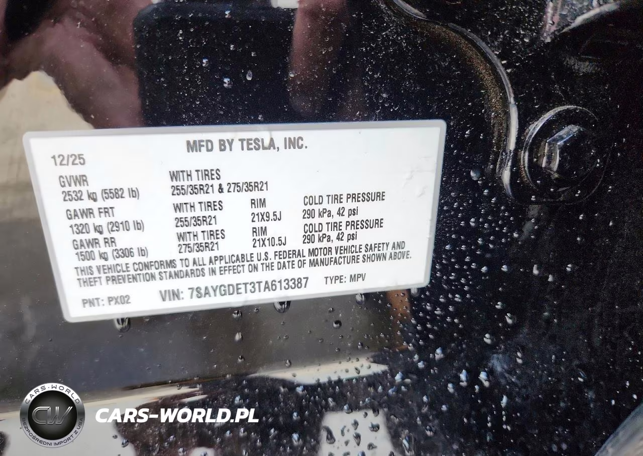 2026 Tesla Model Y VIN:7SAYGDET3TA613387 - 13