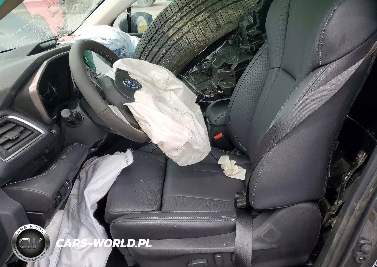 2025 Subaru Ascent Limited VIN:4S4WMAPDXS3437613 - 7