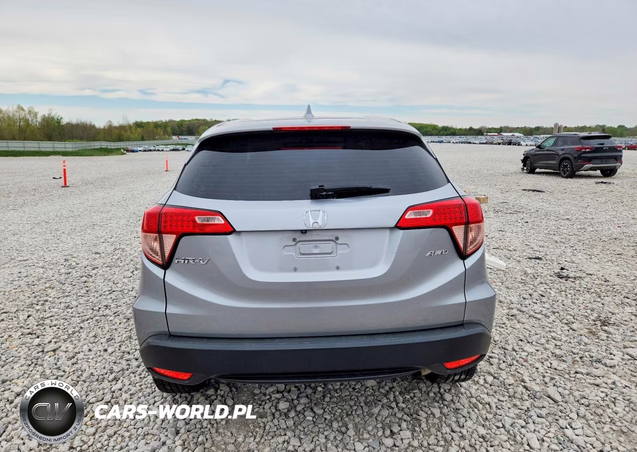 2018 Honda Hr-V Lx VIN:3CZRU6H38JG721333 - 4