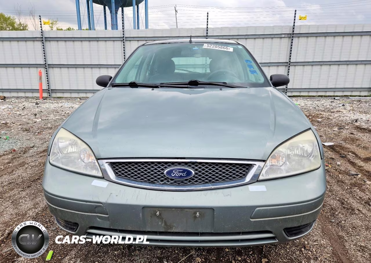 2005 Ford Focus VIN:3FAFP37N85R118173 - 5
